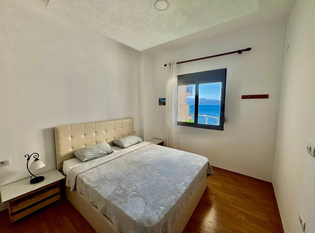 4 Seasons Sea View Apartment Sarande Ngoại thất bức ảnh